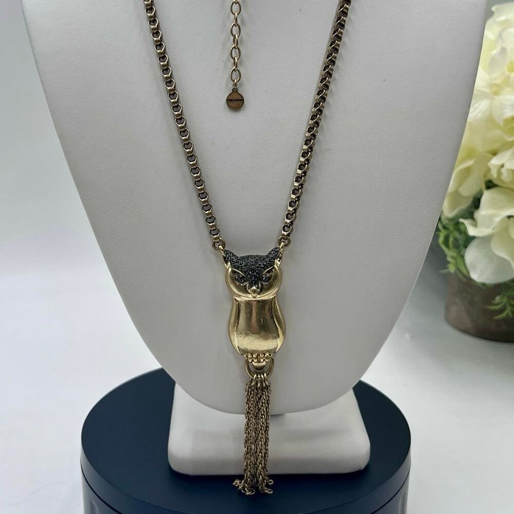 Stella & Dot Hematite Paved Crystal
Rhinestone Antiqued Gold Owl
Necklace‎ 30"